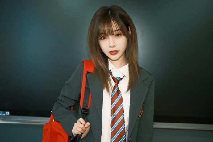 我的天才女友
